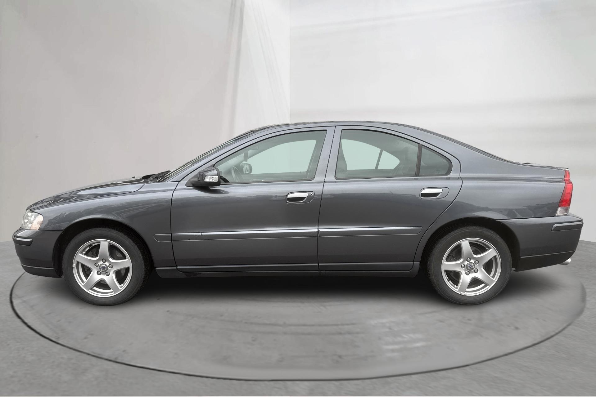Volvo S60 2.4 2008, kuva 2/10
