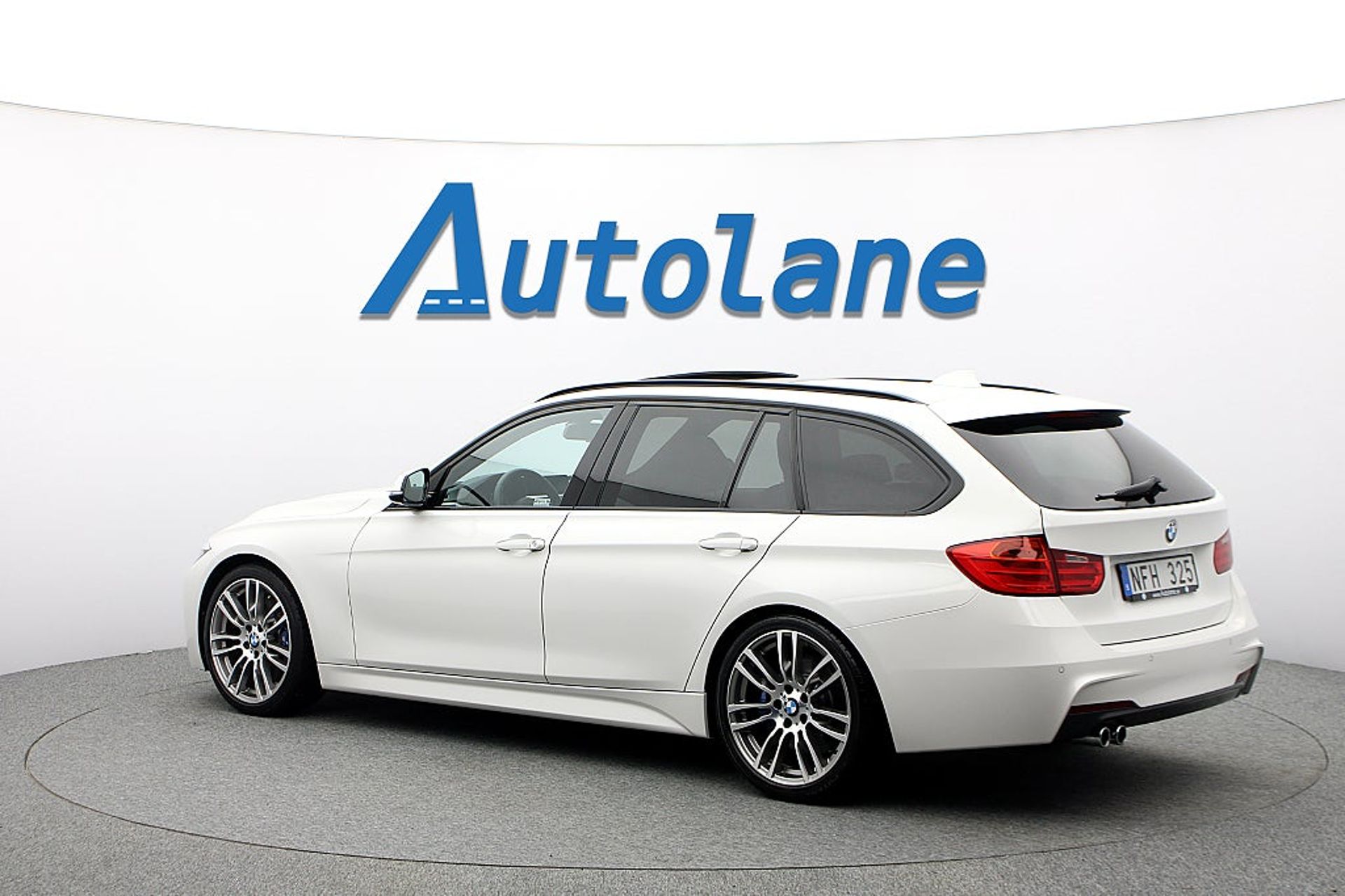 BMW 328 i Touring M Sport 2013, photo 6/10
