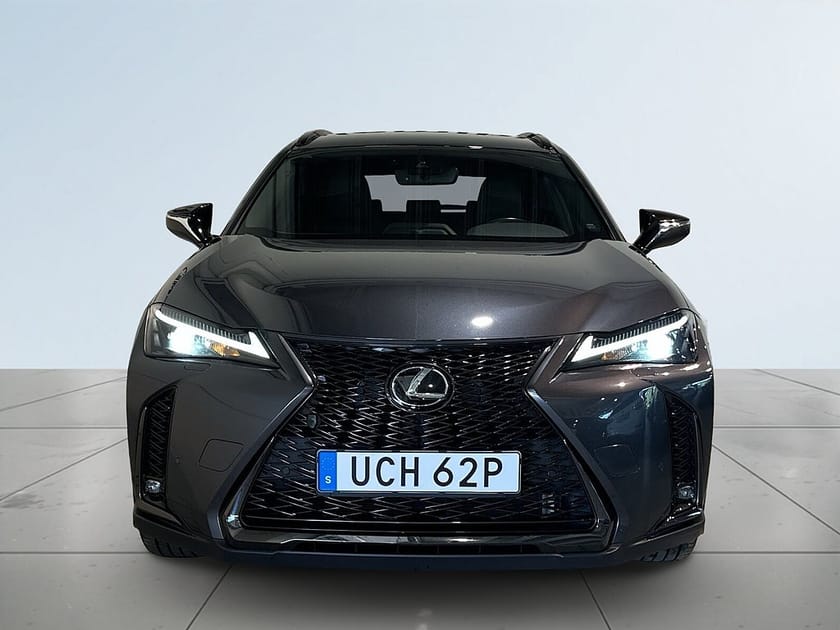 Bild 2 av Lexus UX 250h E-Four CVT F Sport Mvärm Kamera GPS CarPlay SoV