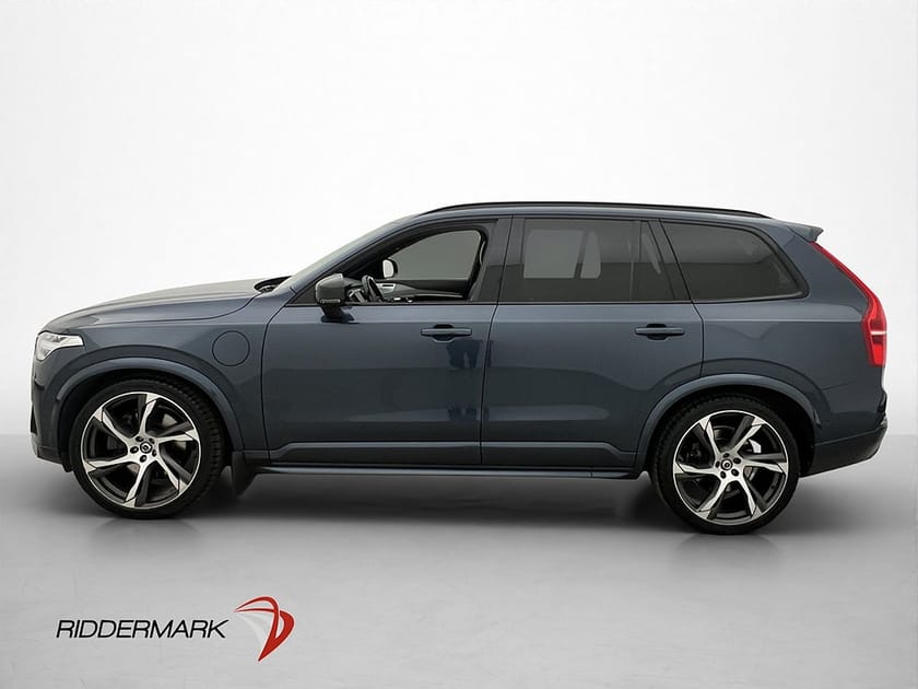 Bild 4 av Volvo XC90 T8 AWD R-Design 7-Sit HUD Pano B&W Luft Värm Drag