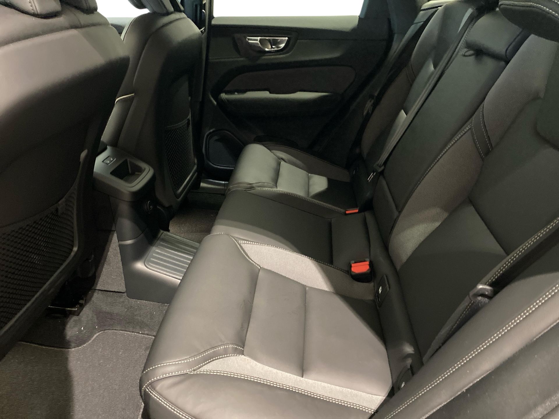 Volvo XC60 T6 Plus Nordic 2027, bild 6/10