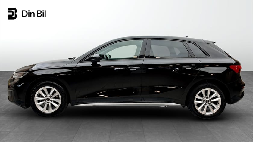 Bild 2 av Audi A3 Sportback 35 TFSI 150HK Carplay Cockpit