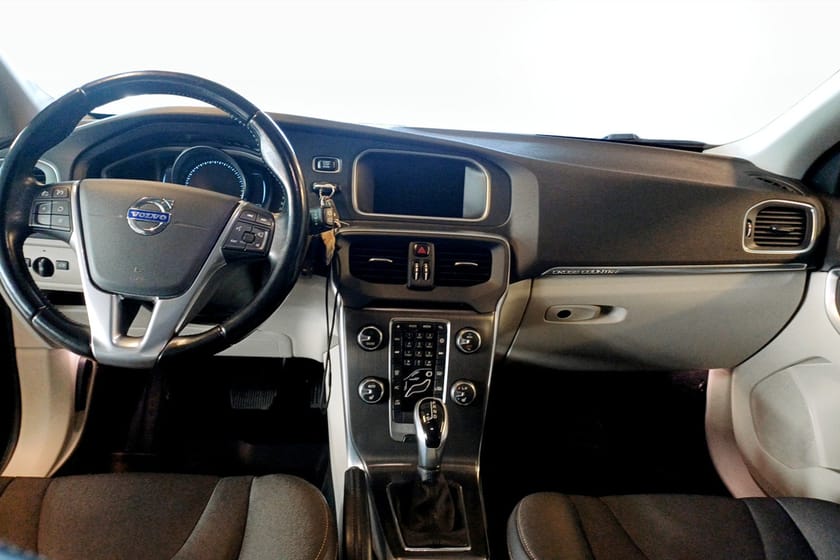 Bild 4 av Volvo V40 Cross Country T4 AWD Momentum BE