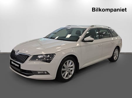 Škoda Superb Kombi Skoda 2.0 TDI 4x4 SCR Businessline (V-Hjul, Drag, Mkv)