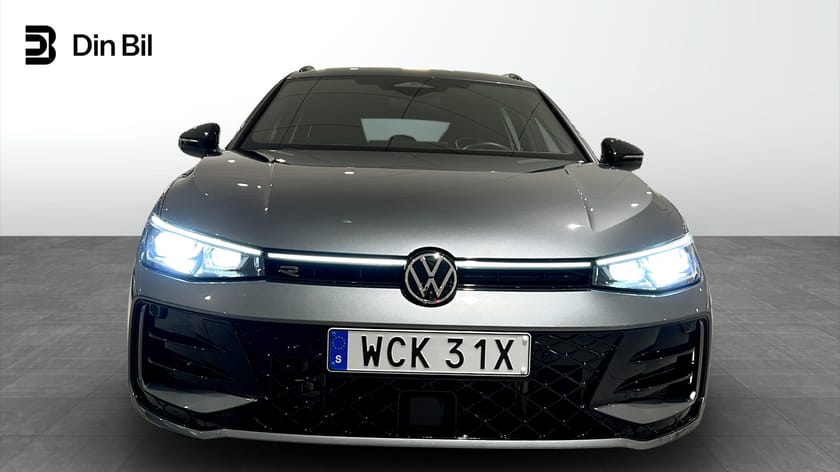 Bild 4 av Volkswagen Passat Sportscombi R-Line Black TDI193 DSG 4M Edition/Drag/Värmare