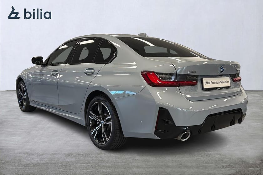 Bild 2 av BMW 330e xDrive Sedan