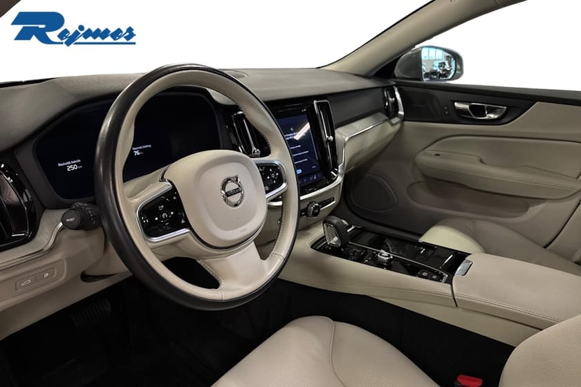Bild 4 av Volvo V60 Recharge T6 II Core Bright