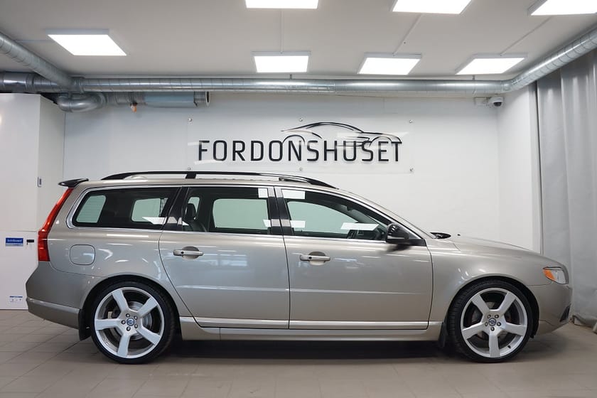 Bild 3 av Volvo V70 D2 GEARTRONIC MOMENTUM | "R-DESIGN-STYLE" | SE SPEC.