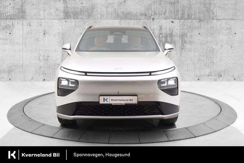 Bilde 2 av XPENG G9 Standard Range Krok / Panorama / Skinn / Kamera / ACC