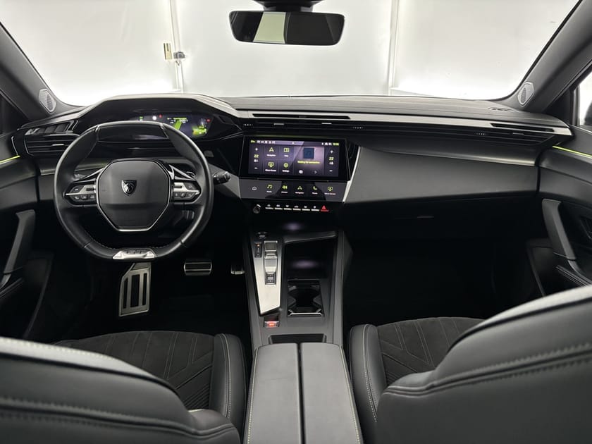 Bild 5 av Peugeot 308 GT PureTech 131hk Kamera Keyless Navi CarPlay
