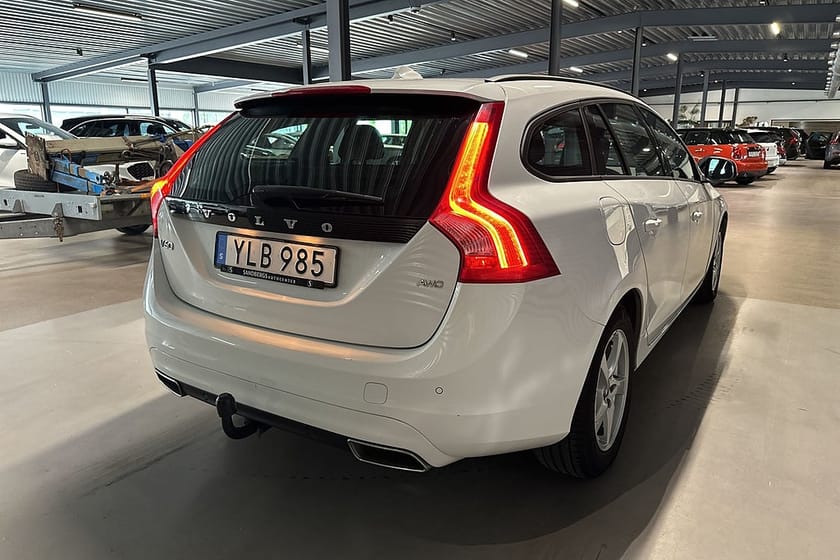 Bild 4 av Volvo V60 D4 AWD Värmare Drag BT Euro 6