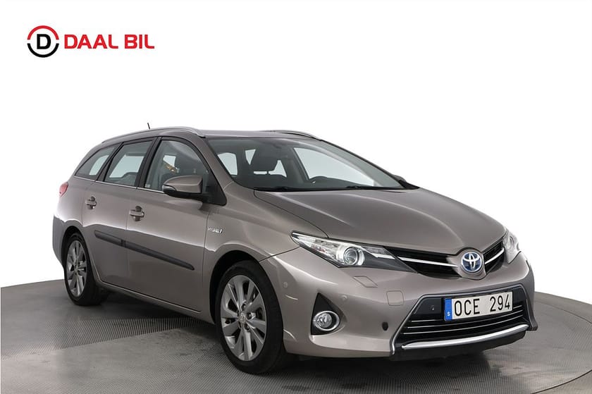 Bild 3 av Toyota Auris Touring Sports Hybrid e-CVT 136HK EXECUTIVE MVÄRM B-KAM