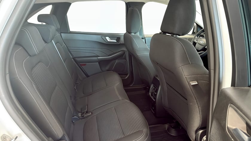 Bild 5 av Ford Kuga Plug-In Hybrid Titanium Laddhybrid med Vinterpaket