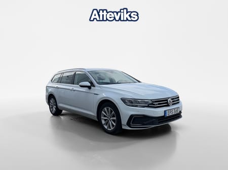 Volkswagen Passat Sportscombi GTE 1.4 TSI *Dragpaket/Backkamera*