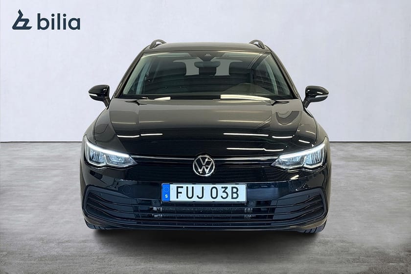 Bild 2 av Volkswagen Golf Sportscombi SC 1.5 eTSI/Drag/Värmare/Backkamera/Keyless