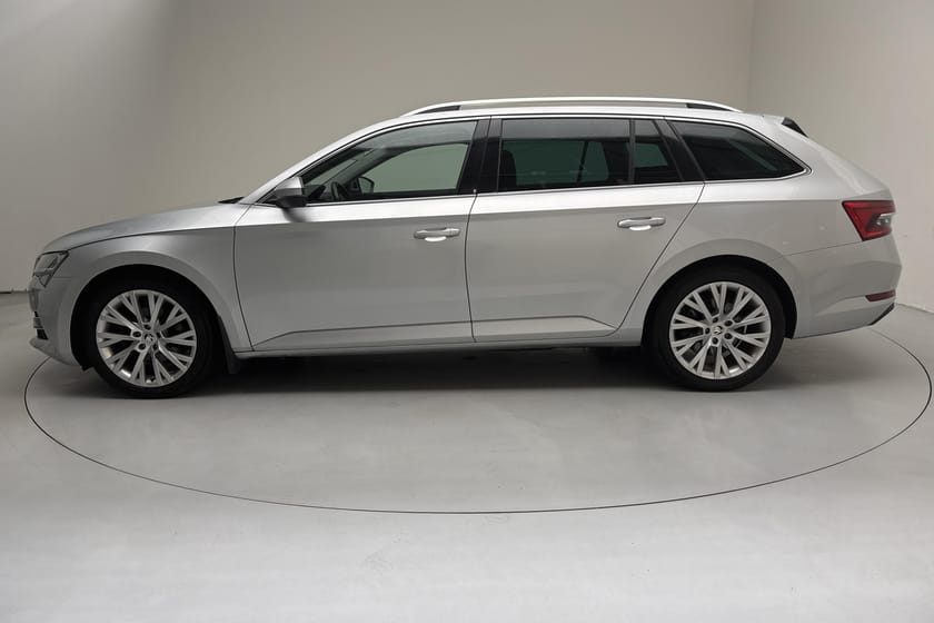 Bild 2 av Škoda Superb iV Kombi