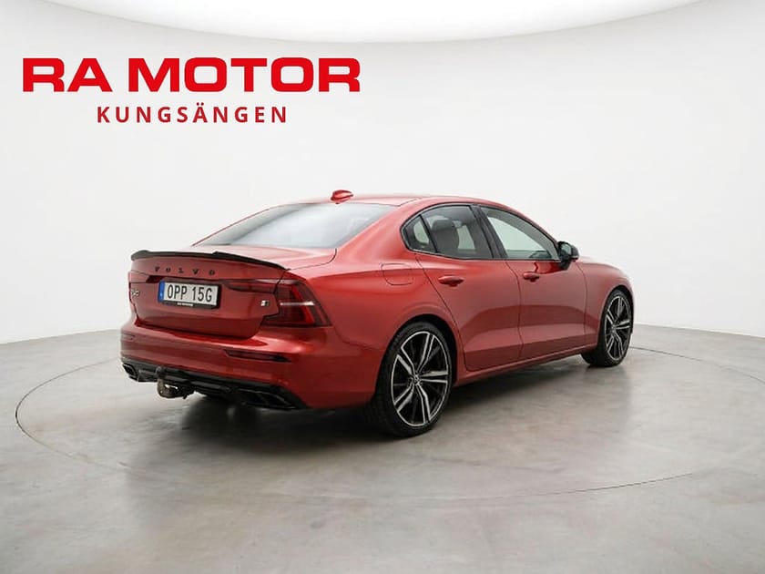 Bild 4 av Volvo S60 T5 AWD 250hk R-Design HUD | VOC | 360° | BLIS | Drag