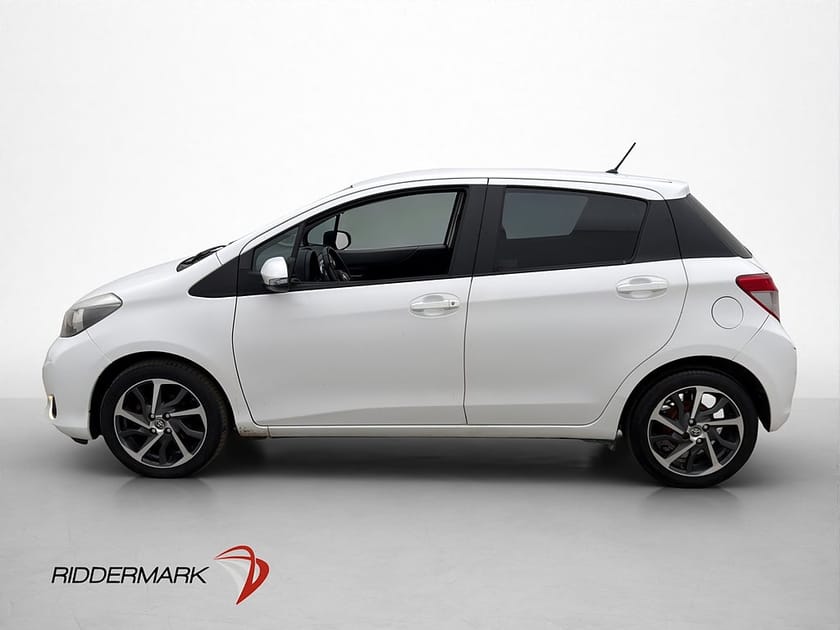 Bild 5 av Toyota Yaris 90hk Edition 50 Kamera Farthållare Bluetooth