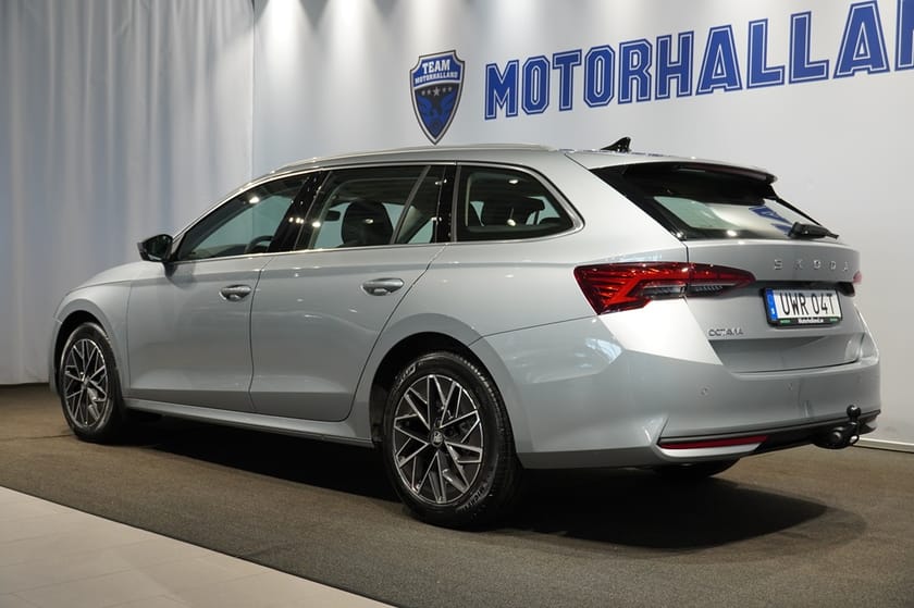Bild 3 av Škoda Octavia Kombi COMBI SELECTION 1,5 TSI M-HEV 116 HK Kampanj