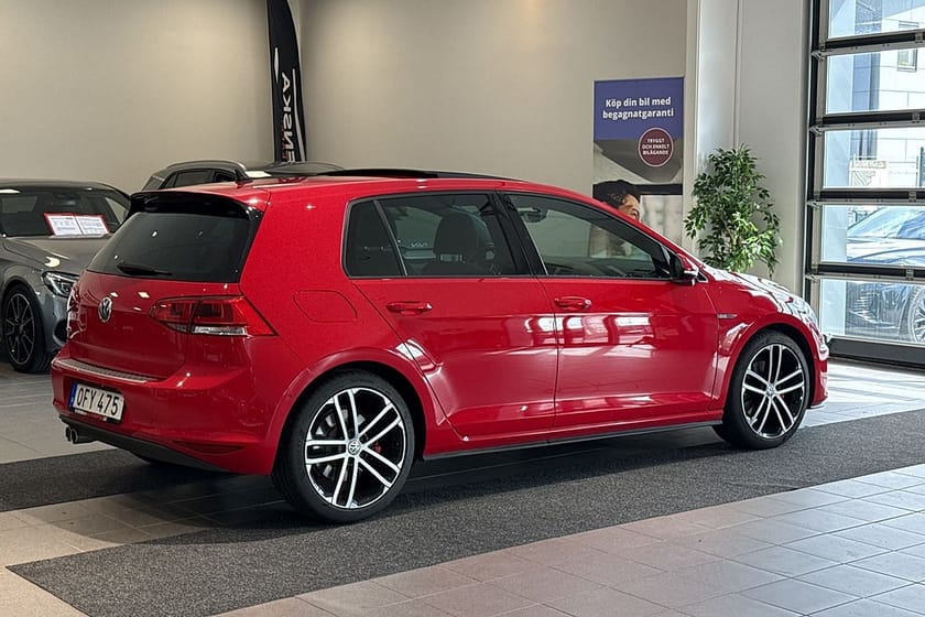 Bild 4 av Volkswagen Golf  GTD 2.0 TDI 184hk/Dynaudio/Navi/P-värmare/Panorama