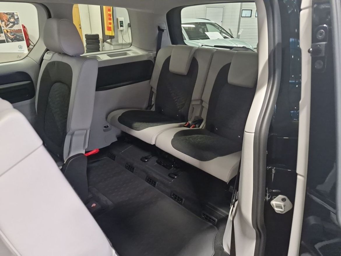 Volkswagen Volkswagen ID. Buzz LWB — bild 16