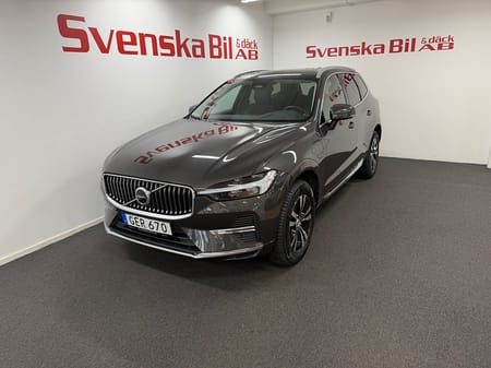 Volvo XC60 LADDHYBRID T6 AWD Core Edition H/K Drag Pano 2,99%Ränta