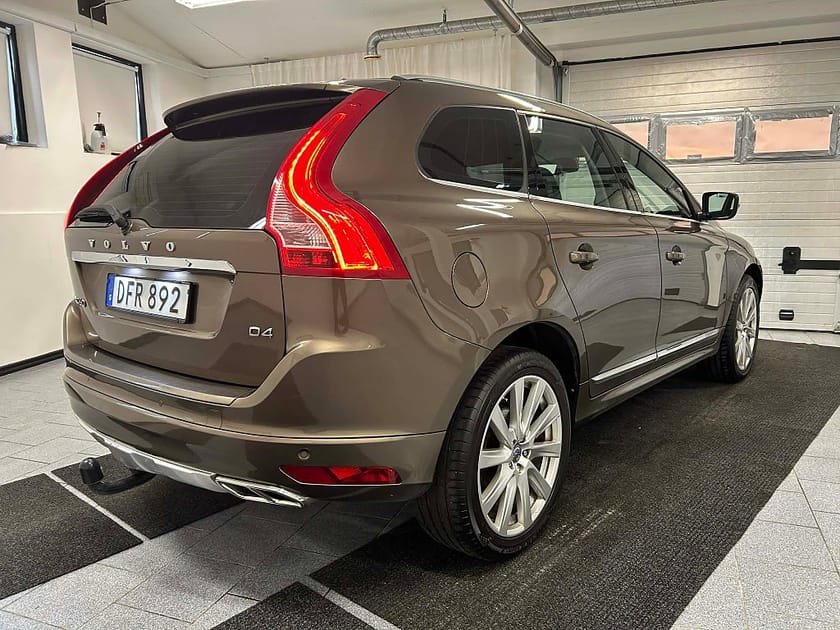 Bild 2 av Volvo XC60 D4 181 hk Geartronic Summum Business Edt Pro Drag FWD