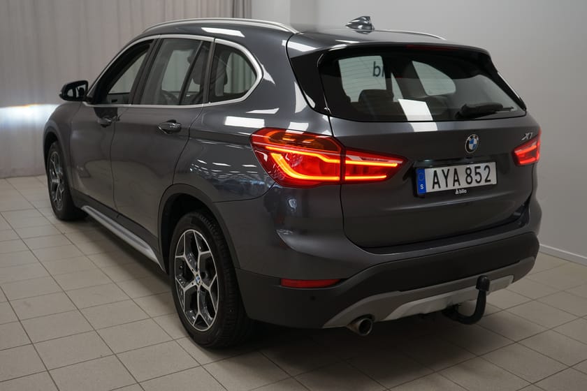 Bild 3 av BMW X1 xDrive18d xDrive 18d xLine | Drag | Parkeringskamera bak |