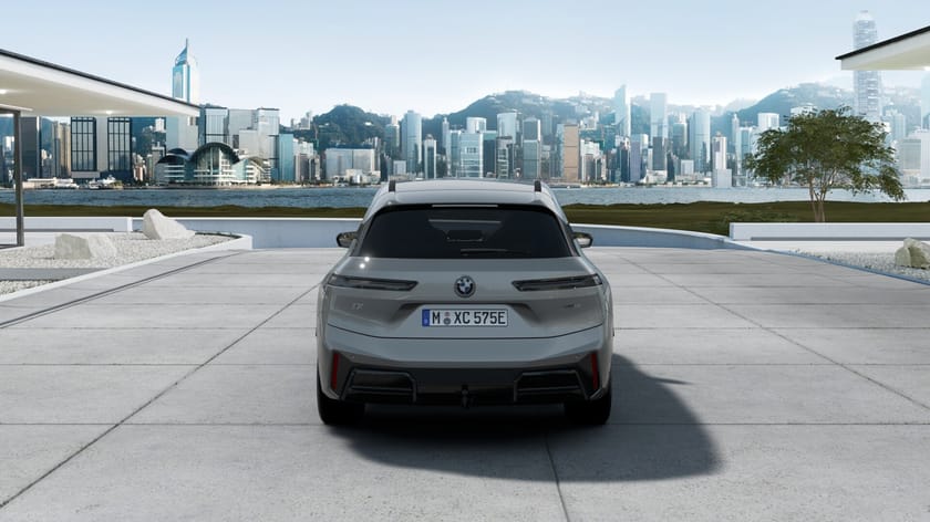 Bild 5 av BMW iX xDrive60 M Sport Pro Supercharged Ed Drag DA Pro B W