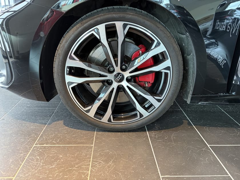 Bild 5 av Audi A5 Avant e-hybrid quattro 270 KW S-line