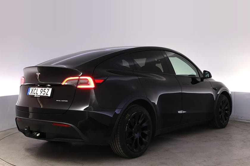 Bild 5 av Tesla Model Y Long Range AWD Autopilot 20" Pano Drag