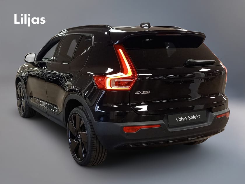 Bild 5 av Volvo EX40 Single Motor Extended Range M R Plus Black Edt//Dragkrok//