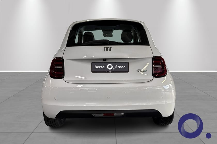 Bilde 4 av Fiat 500e 3+1 3+1|Carplay|Ryggekamera|Lav km