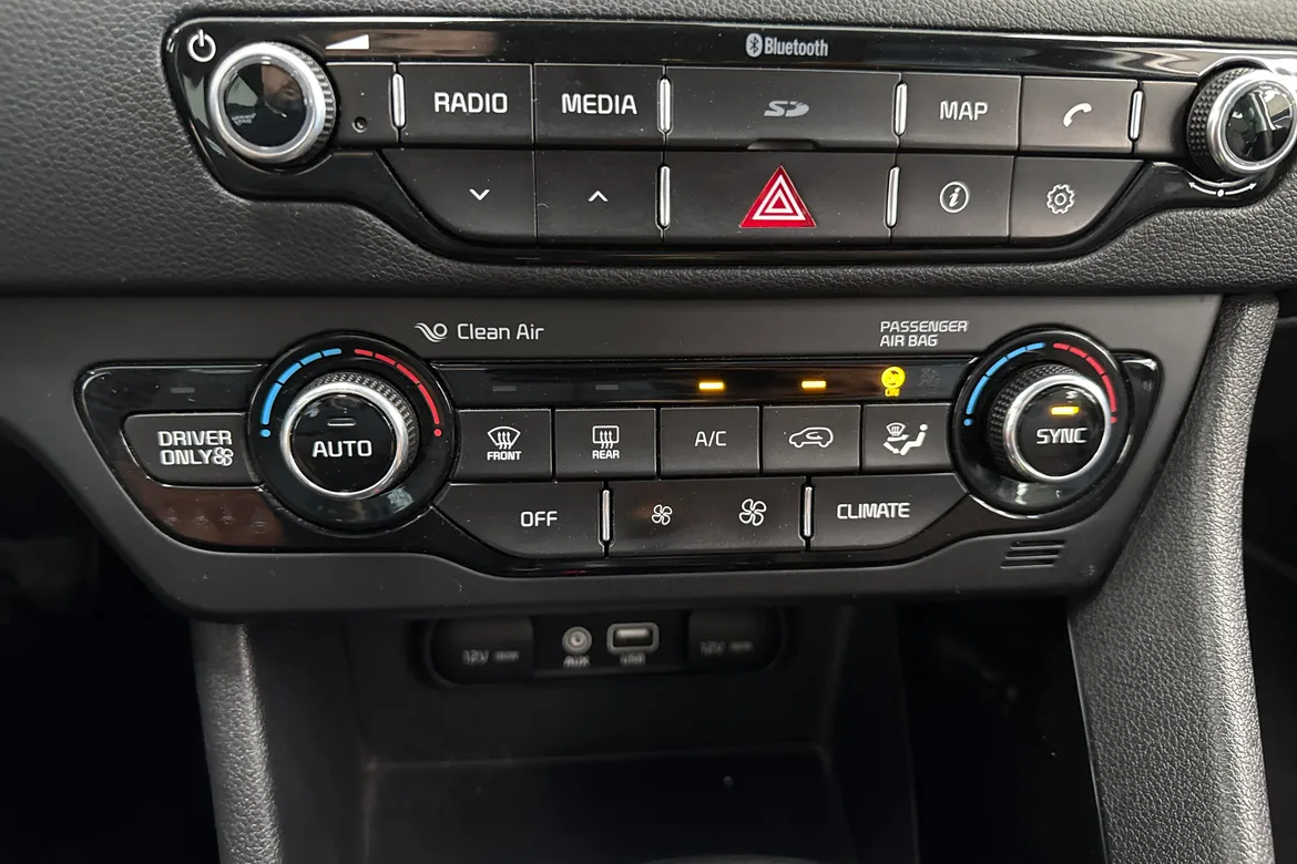 picture of a car