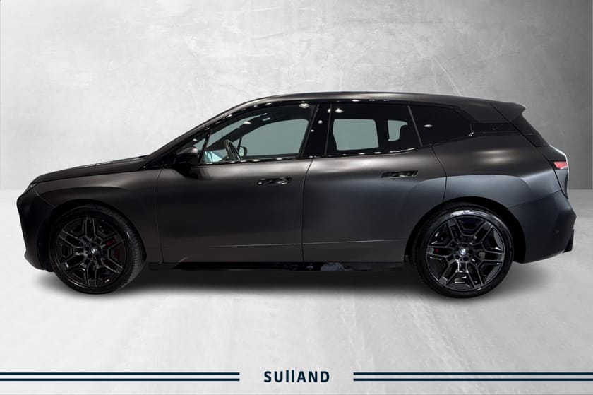 Bilde 2 av BMW iX xDrive60 Superch./Luftfj./Bowers/4-hjulsstyring/Skinn