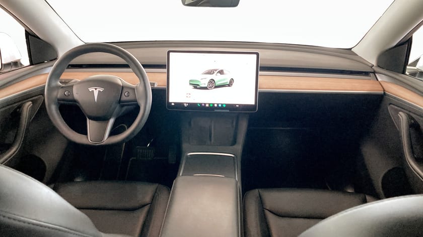 Bild 4 av Tesla Model Y Long Range AWD 514HK DRAG PANO KAMERA MOMS
