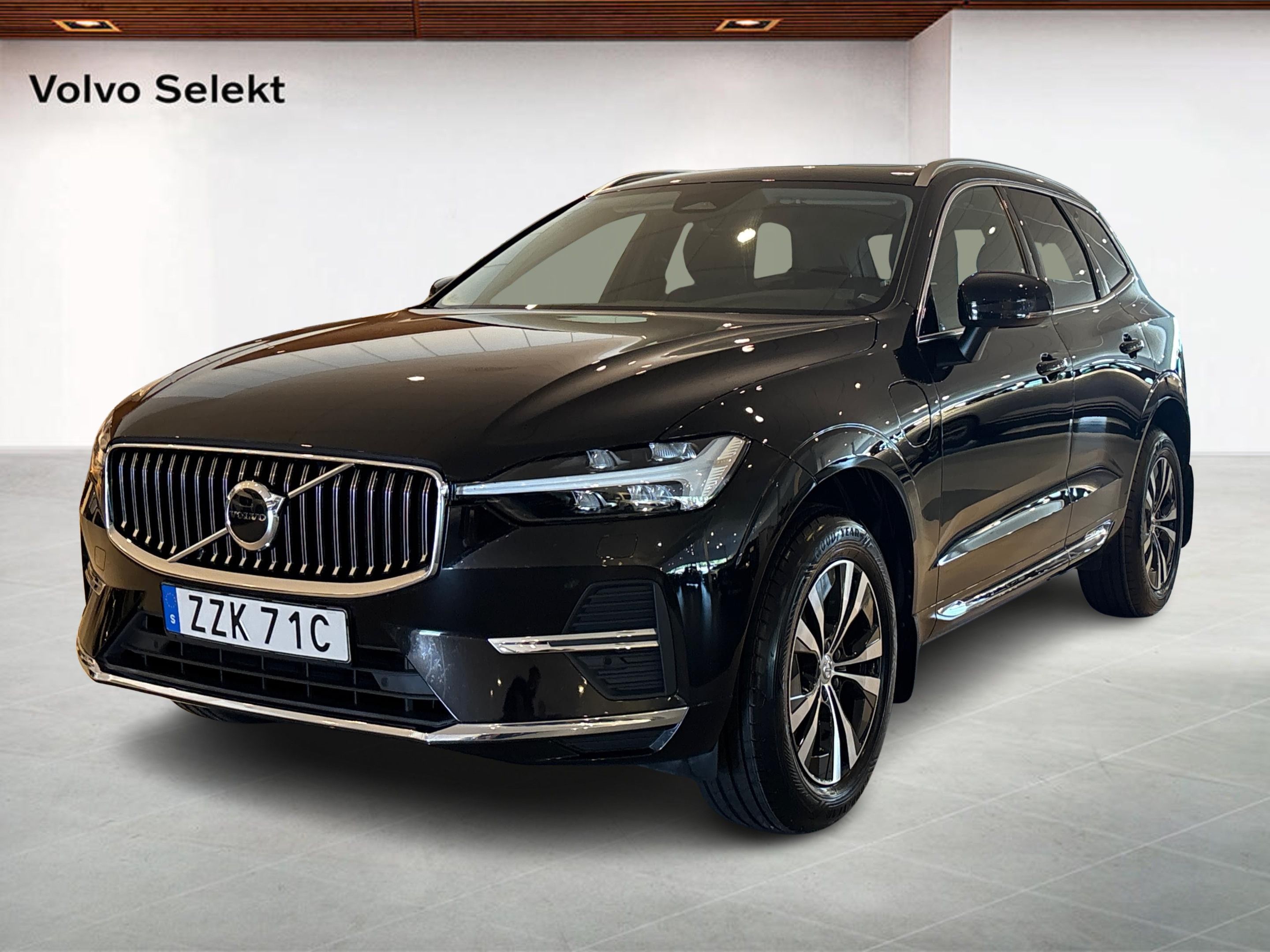 Volvo XC60 350 л.с.