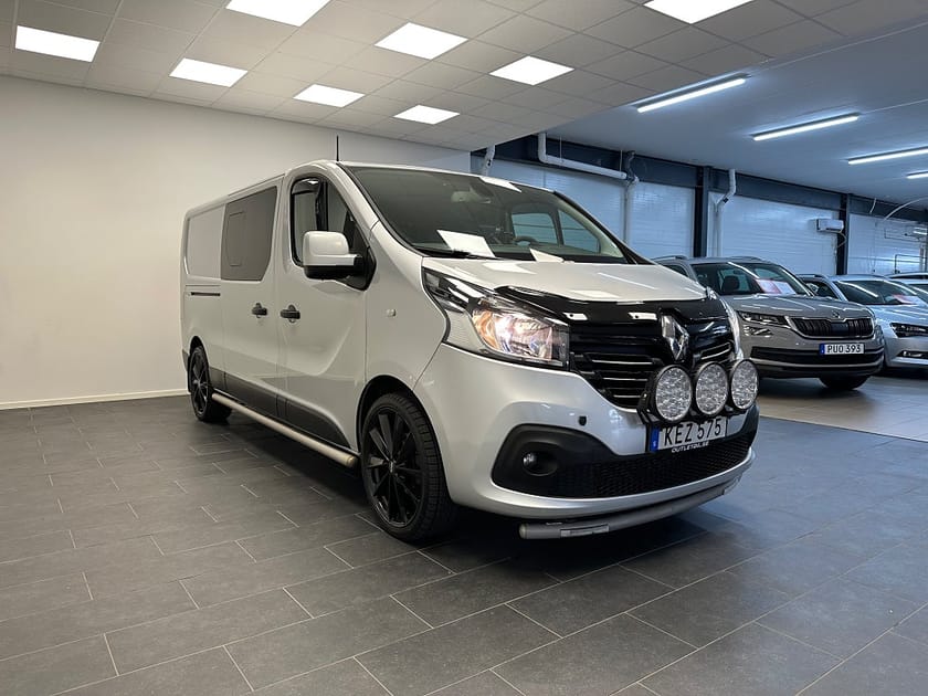Bild 5 av Renault Trafic Kombi 5 sits 1.6 dCi 125hk Drag Värmare B-kam 20" fälg