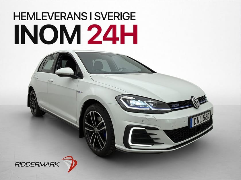 Bild 1 av Volkswagen Golf GTE 204hk Cockpit Värmare P-Sensorer CarPlay
