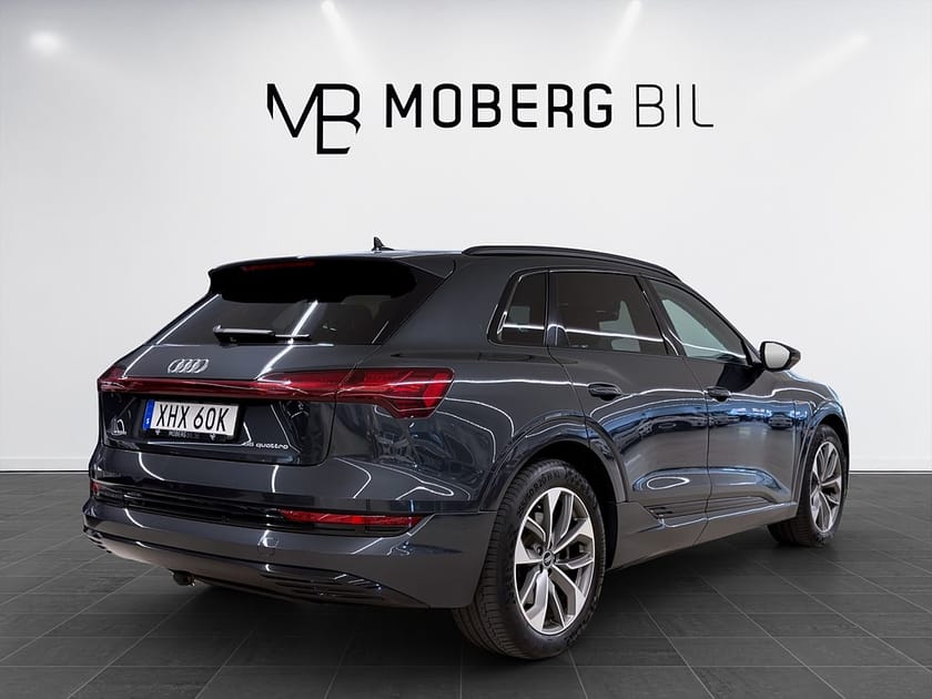 Bild 5 av Audi e-tron 55 quattro 408hk Navi Drag Keyless PDC Värmare