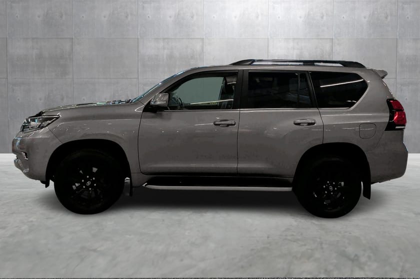Bilde 2 av Toyota Land Cruiser 5-dørs 2,8 D-4D GX aut Toppmodell - Alt utstyr - Hengerfeste