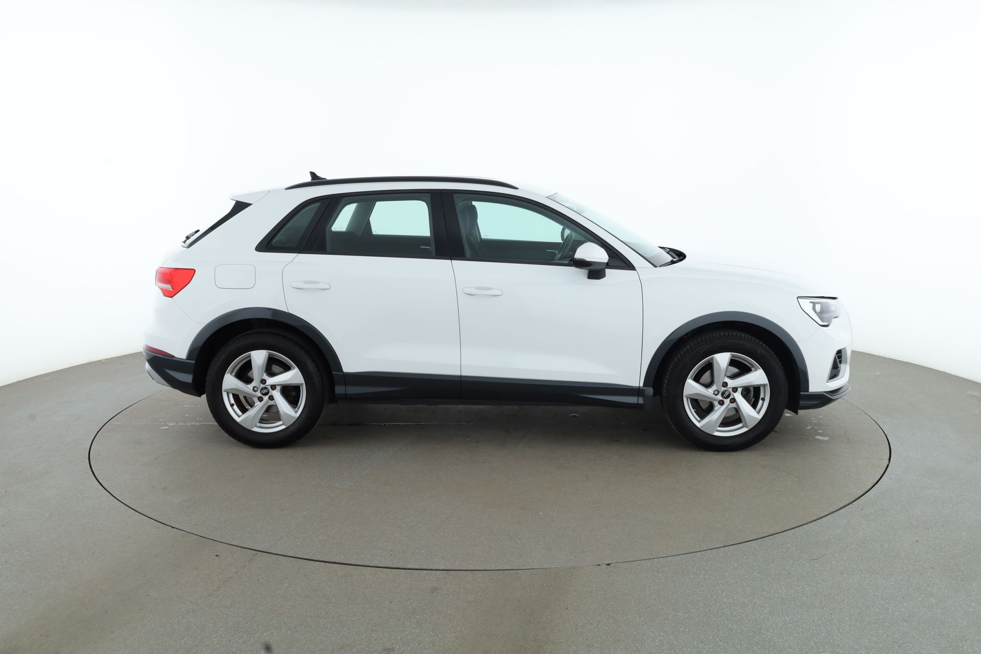Audi Q3 2022, kuva 7/42