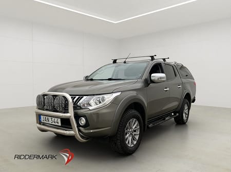 Mitsubishi L200 Dubbelhytt 2.4 4WD M/K-Värmare Drag B-Kamera Skinn Kåpa