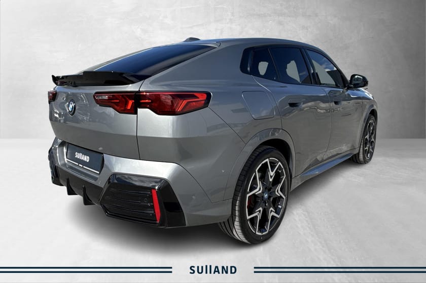 Bilde 5 av BMW iX2 xDrive30 M-sport/Head-up/Soltak/El.krok/Harman mm.