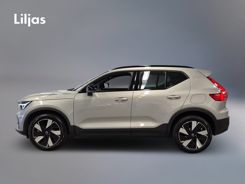 Bild 3 av Volvo XC40 Recharge Extended Range Ultimate//360-Kamera//