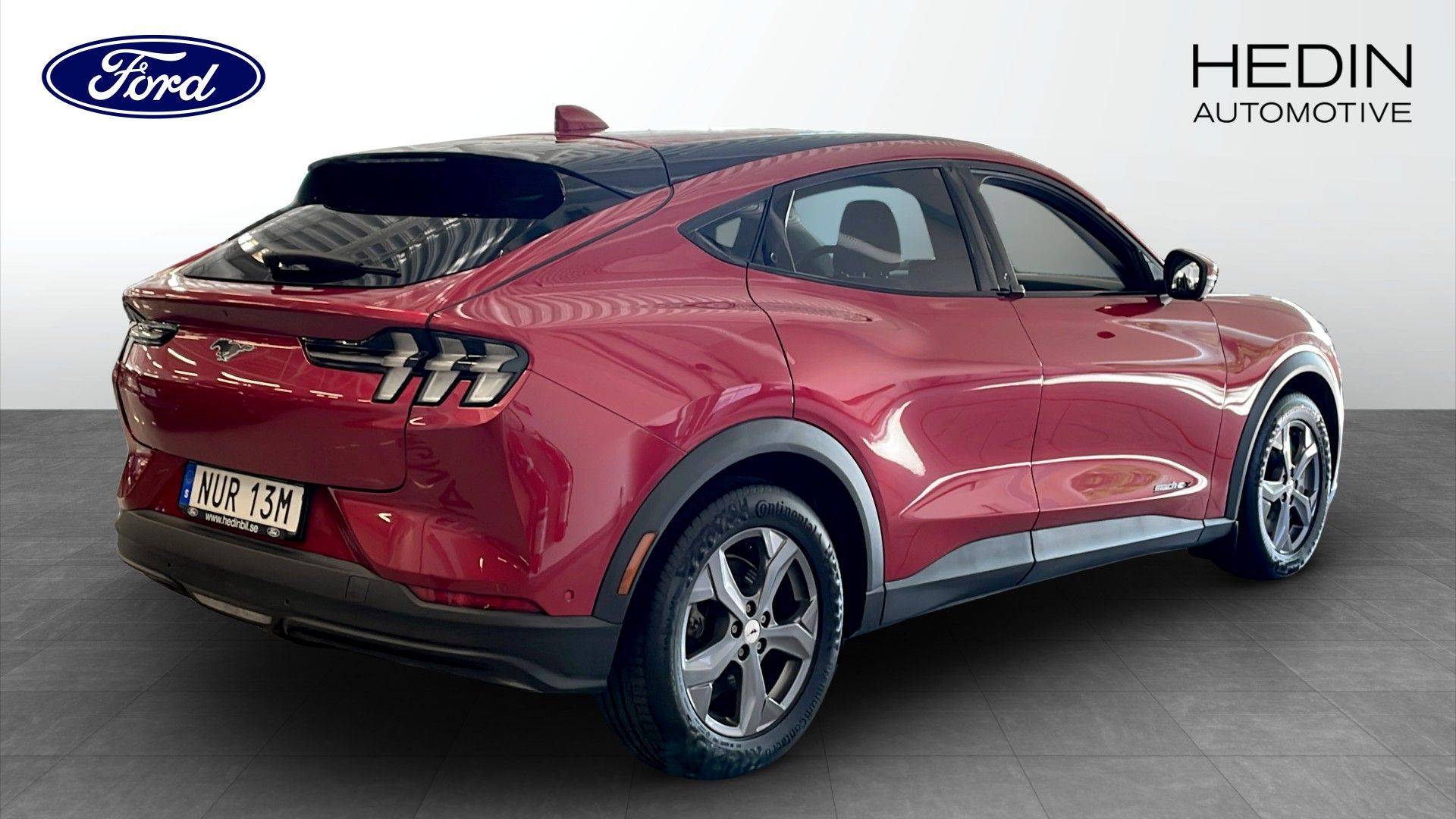 Ford Mustang Mach-E Long Range 2022, bild 2/13
