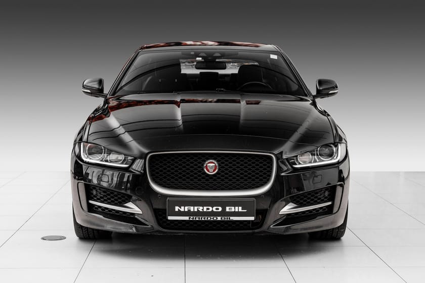 Bilde 3 av Jaguar XE 20d AWD R-Sport/Meridian/LED/Cold Climate Pack