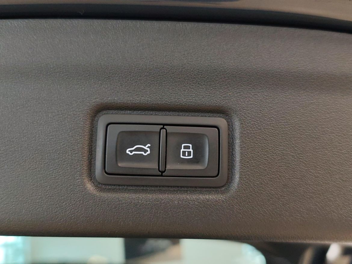 Audi Audi Q6 e-tron quattro — bild 25