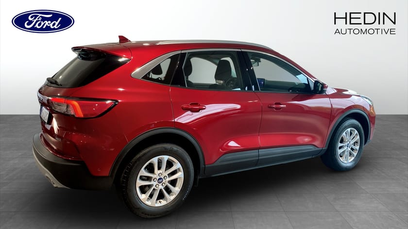 Bild 2 av Ford Kuga Plug-In Hybrid Titanium PHEV |225HK|56km EL| Drag| Adaptiv F-hållare