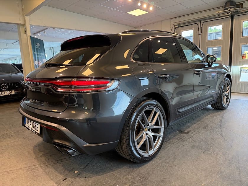 Bild 3 av Porsche Macan PDK Sport Chrono Luftfjädring Gps Adaptiv Värmare MOMS